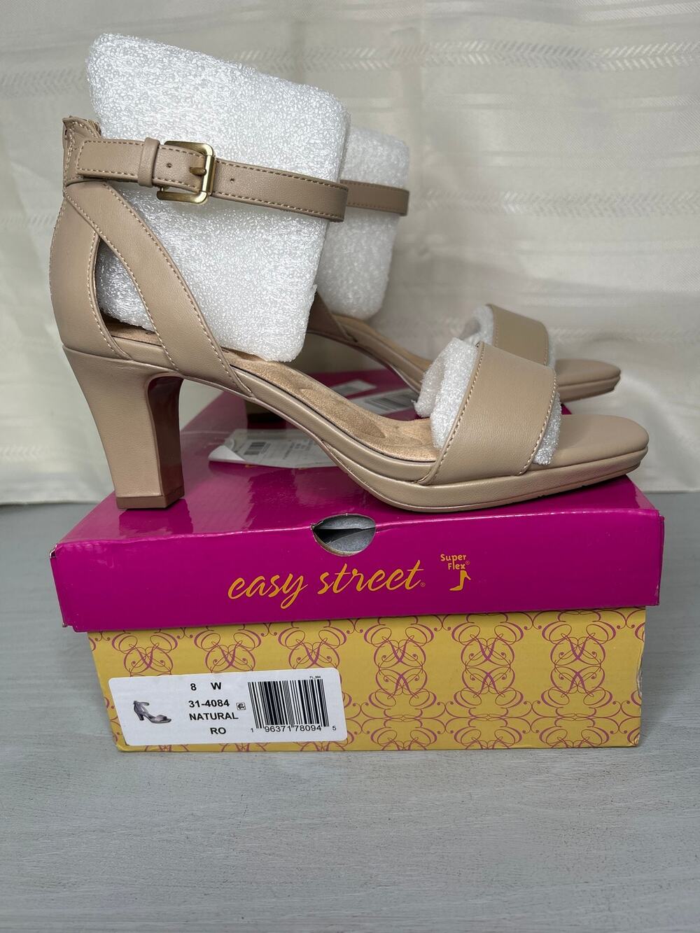 Easy Street Ro Square Toe Platform Heeled Sandals Natural Size 8W